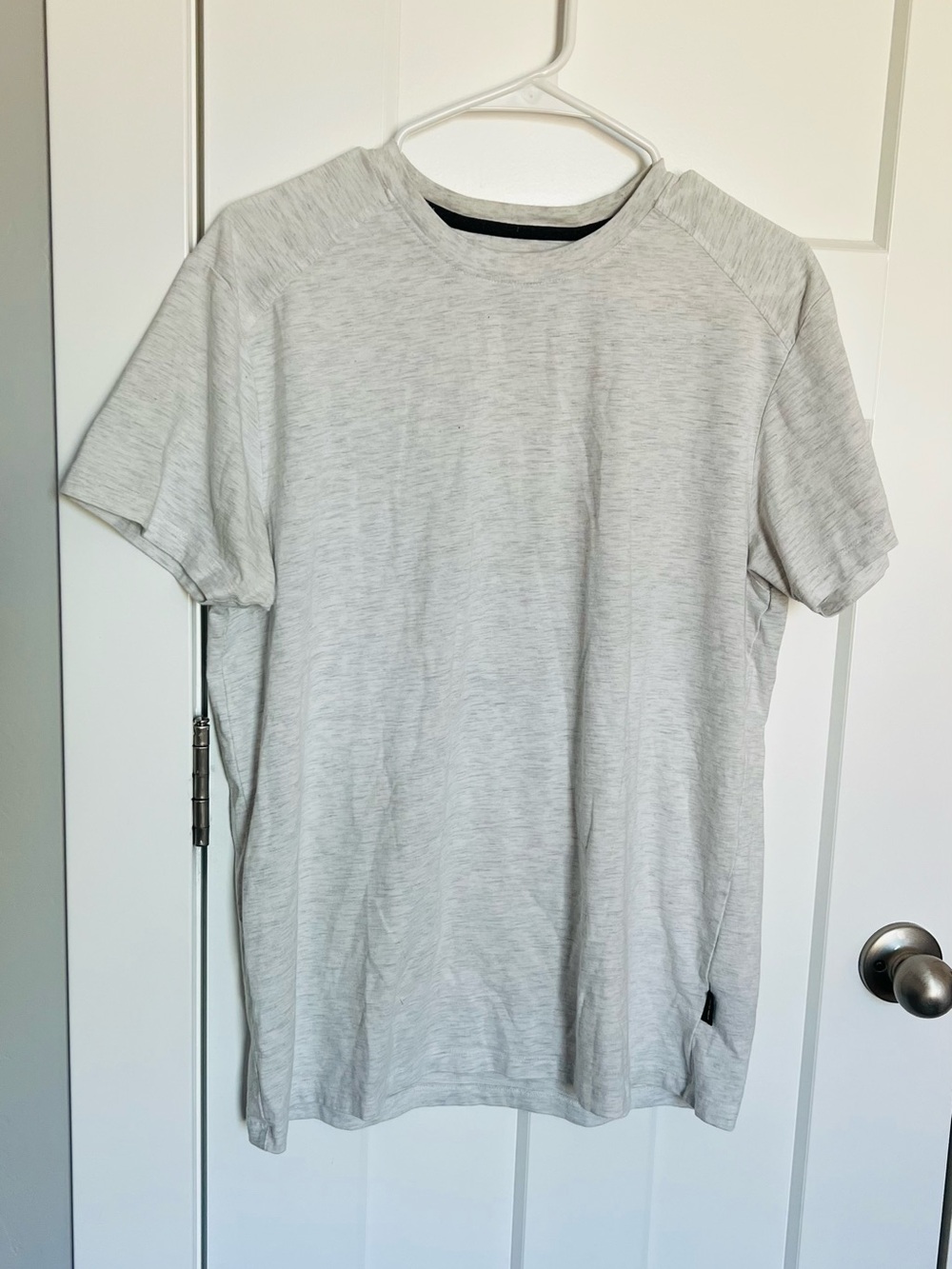 Kenneth Cole Light Gray Short Sleeve Crew Neck Tee